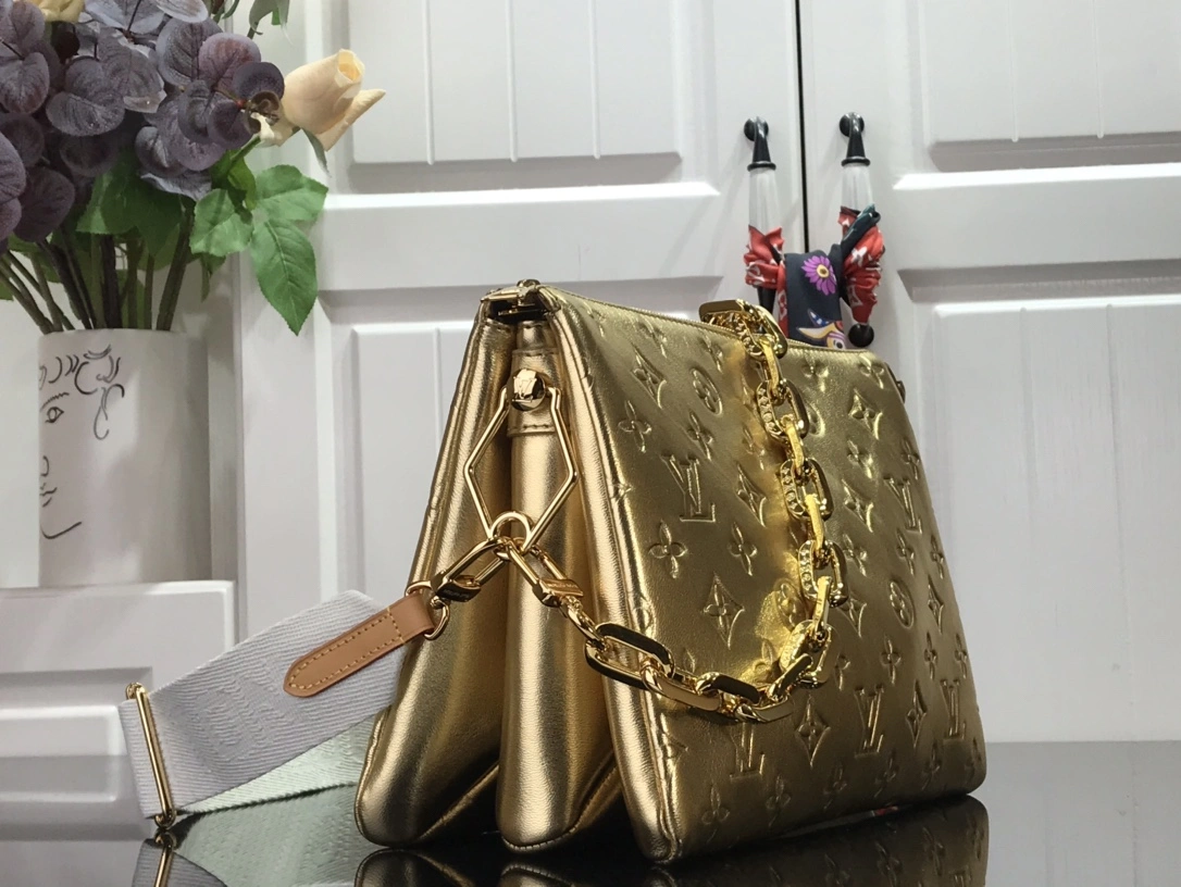 L*ouis V*uitton Top Bag 20 x 26 x 12CM Sporty 8594