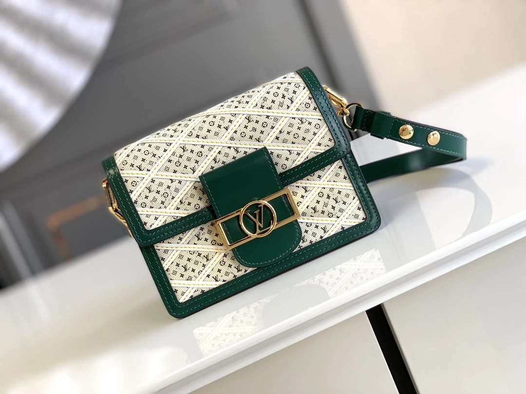 L*ouis V*uitton Top Bag 20*15*9cm Trendsetting 8512