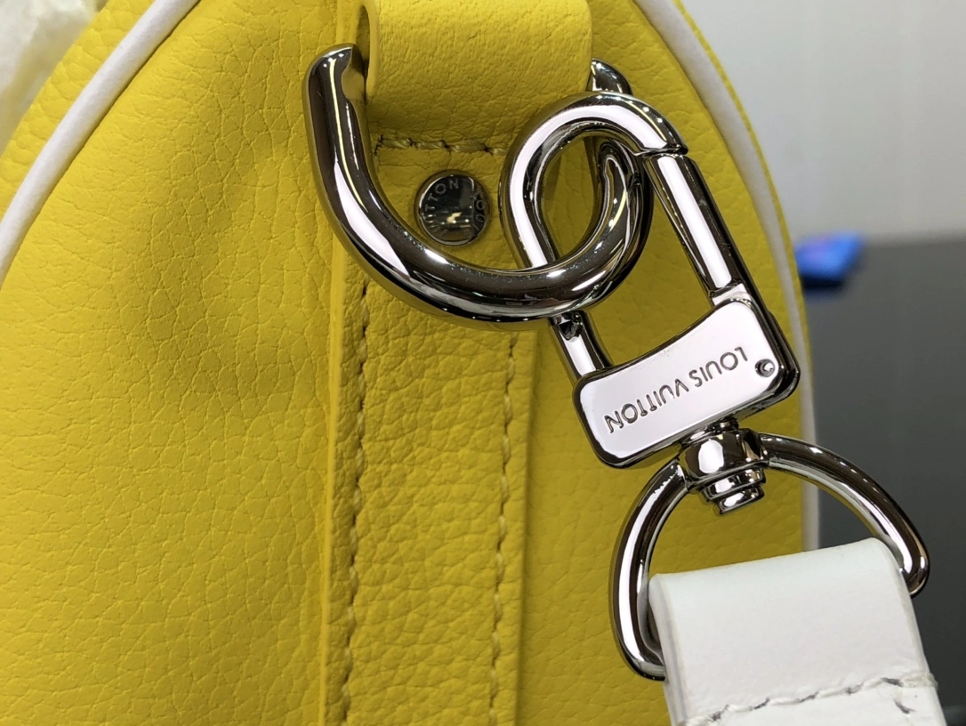 Functional L*ouis V*uitton Top Bag 21*12*9cm 8412
