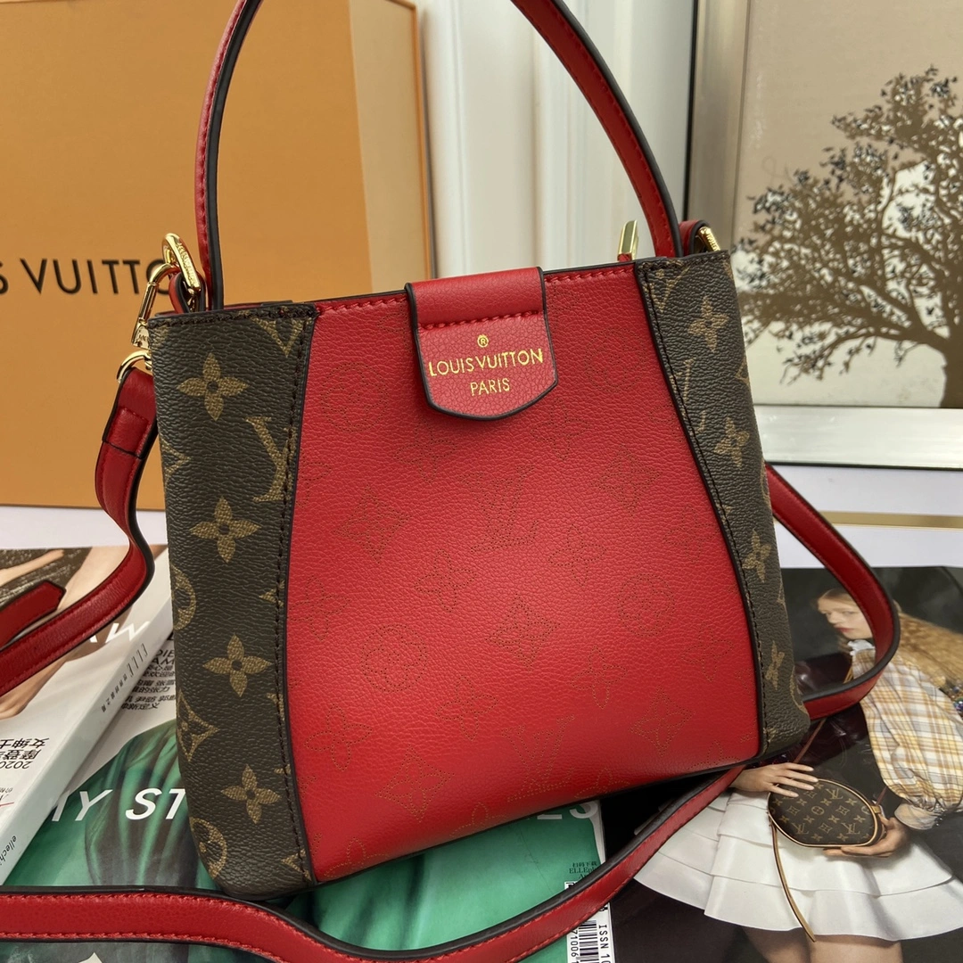 Lightweight L*ouis V*uitton Top Bag 21*18*11cm 8474