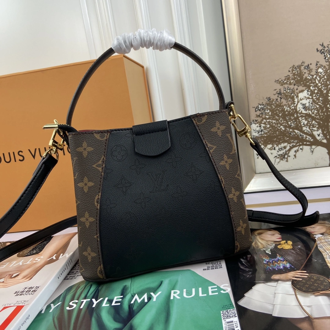 Seasonal L*ouis V*uitton Top Bag 21*18*11cm 8472