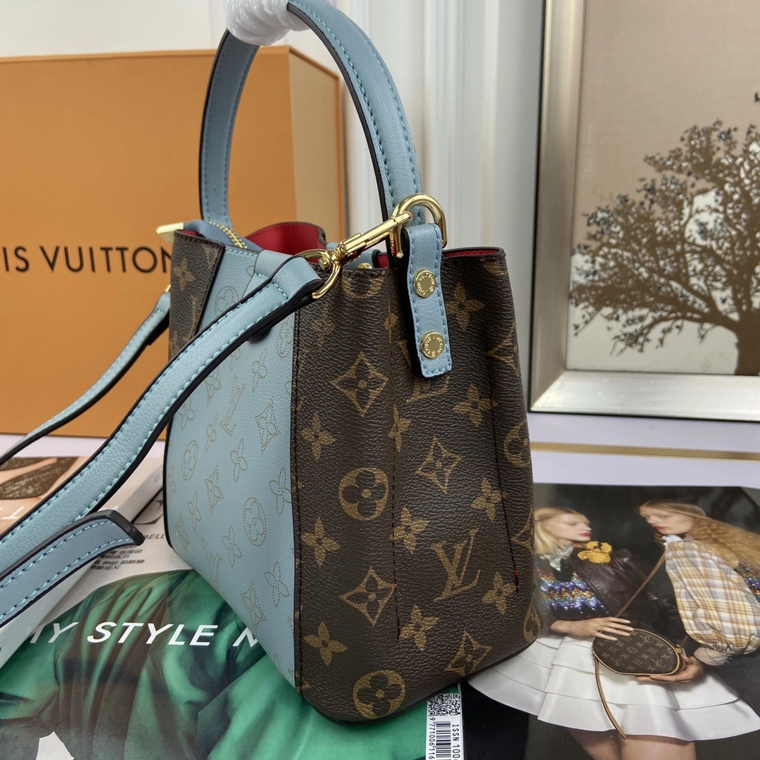 L*ouis V*uitton Top Bag 21*18*11cm Attractive 8473