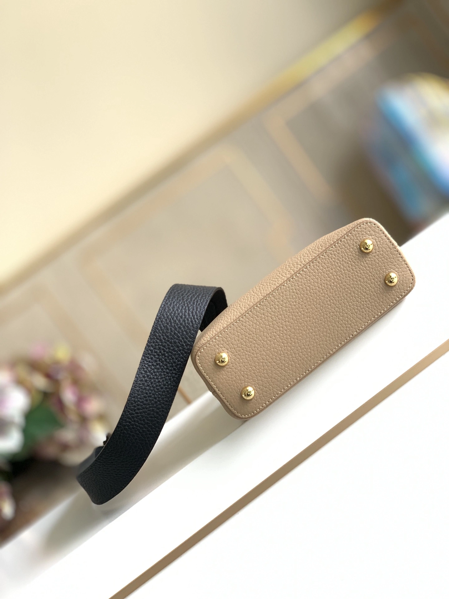 HighQuality L*ouis V*uitton Top Bag 21x14x8cm 8545