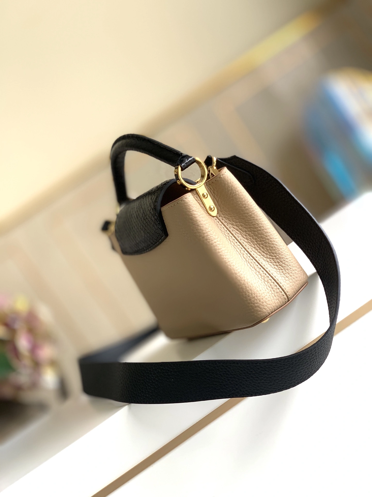 HighQuality L*ouis V*uitton Top Bag 21x14x8cm 8545