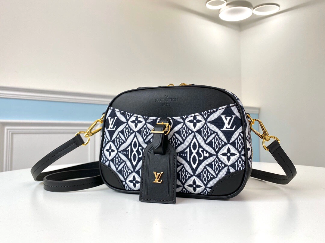 Flexible L*ouis V*uitton Top Bag 22.0×15.0×7.0 cm 8609