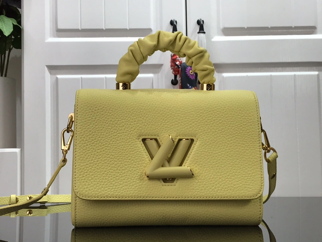 L*ouis V*uitton Top Bag 23cm Comfortable 8451
