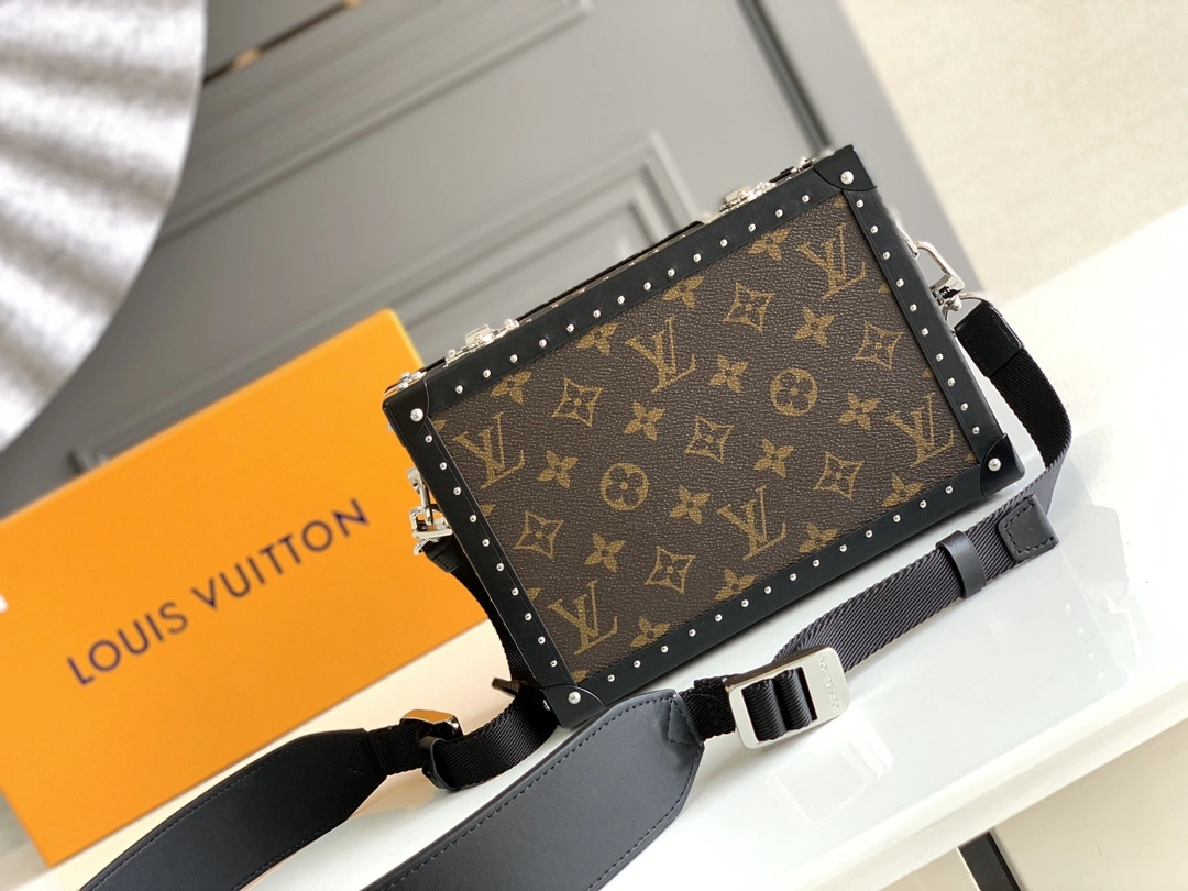L*ouis V*uitton Top Bag 24.5*16.5*8cm EyeCatching 8510