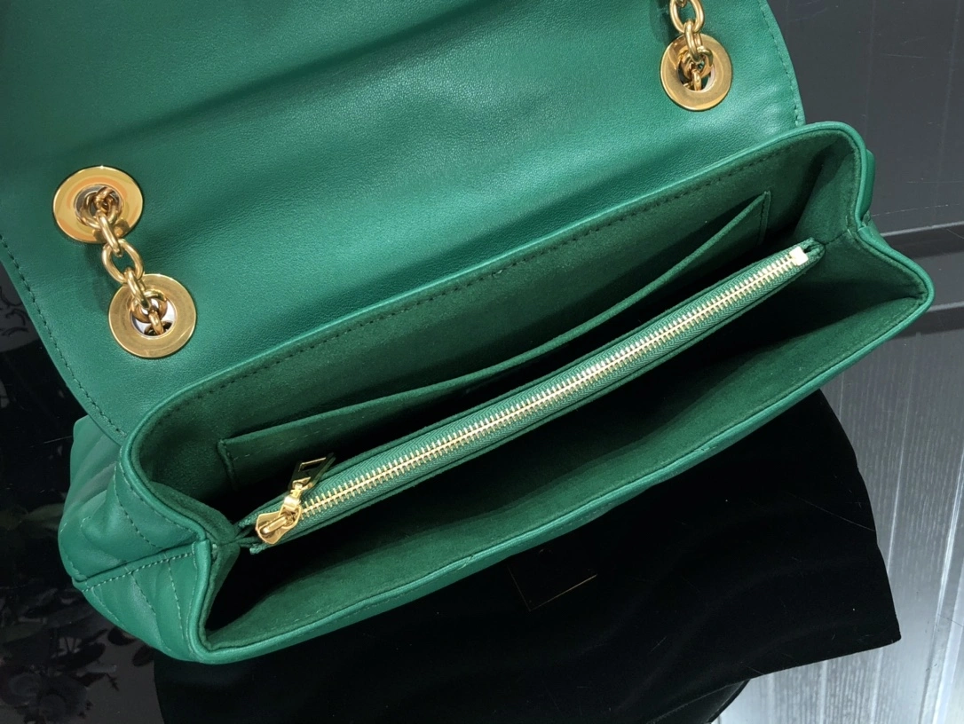L*ouis V*uitton Top Bag 24*14*9cm WeatherProof 8406