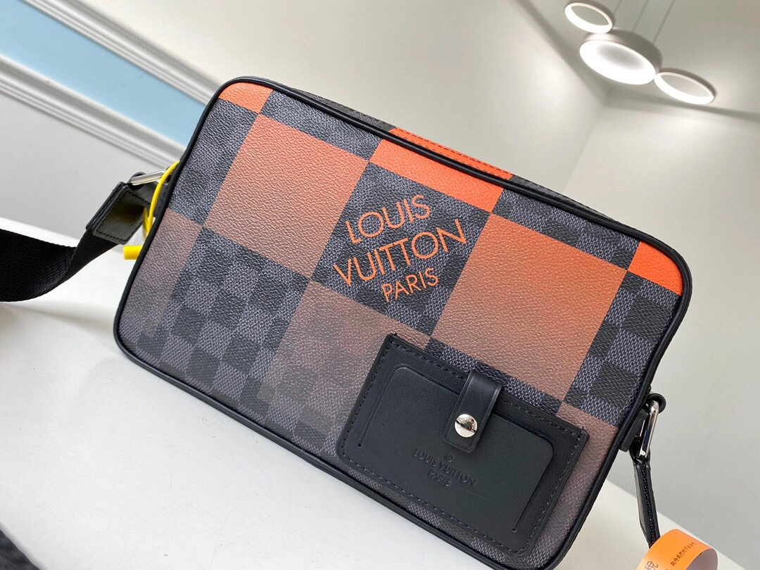 L*ouis V*uitton Top Bag 26*17*5CM Unisex 8677