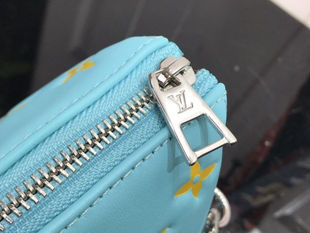 Flexible L*ouis V*uitton Top Bag 26*20*12cm 8449