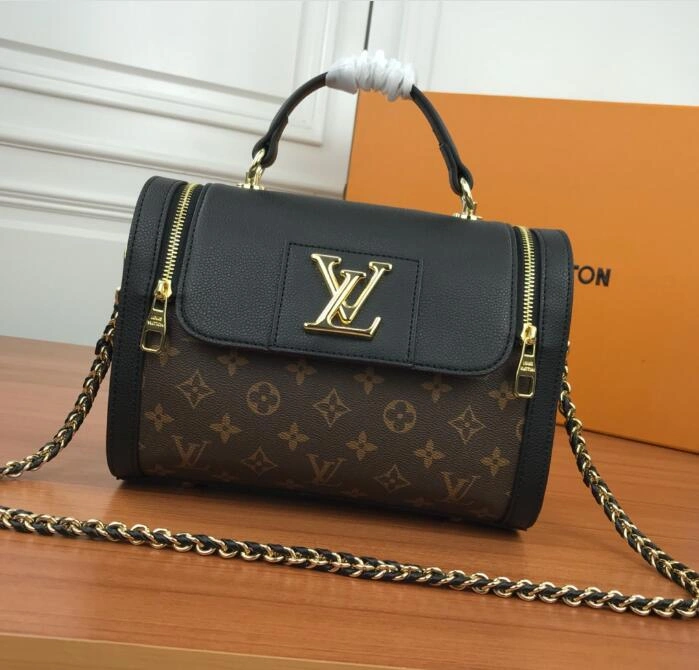 MultiPurpose L*ouis V*uitton Top Bag 26*20*13cm 8480