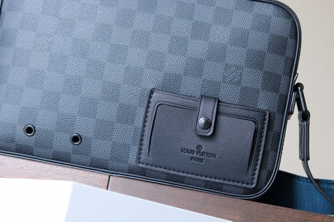 Unique L*ouis V*uitton Top Bag 26x17x5CM 8645