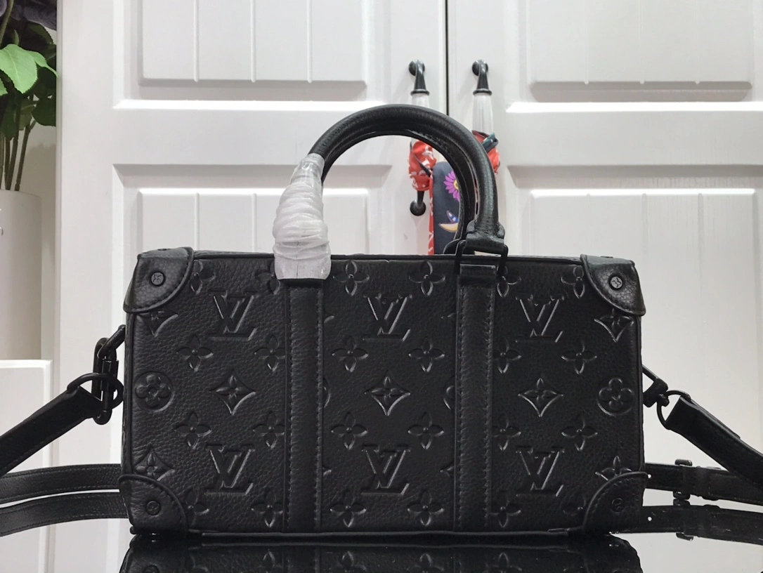 L*ouis V*uitton Top Bag 27*11.5*15cm WaterResistant 8453