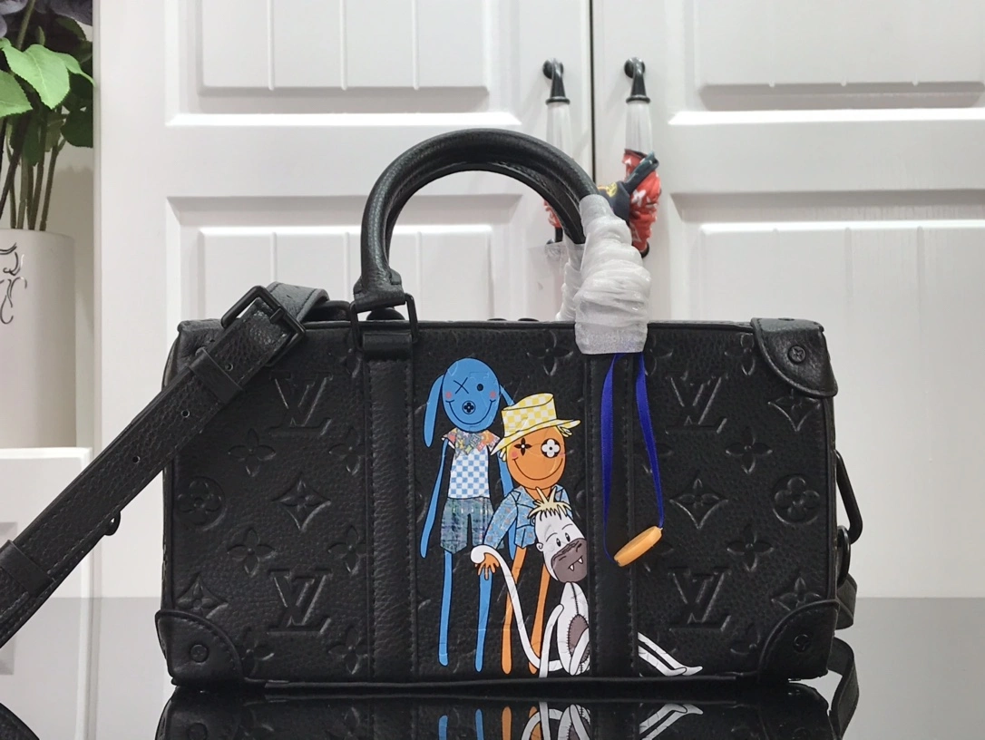 L*ouis V*uitton Top Bag 27*11.5*15cm WaterResistant 8453