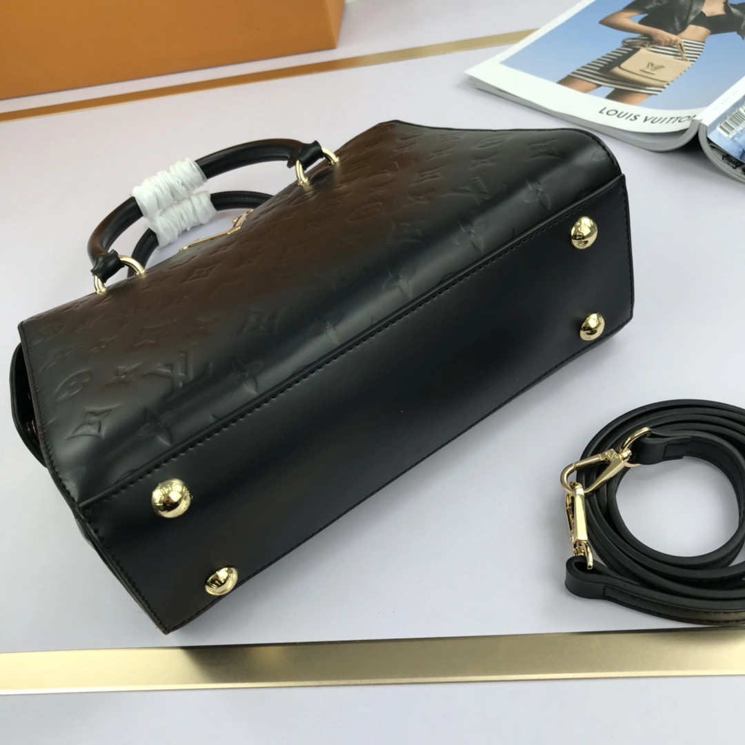 L*ouis V*uitton Top Bag 28*21*11cm Breathable 8468