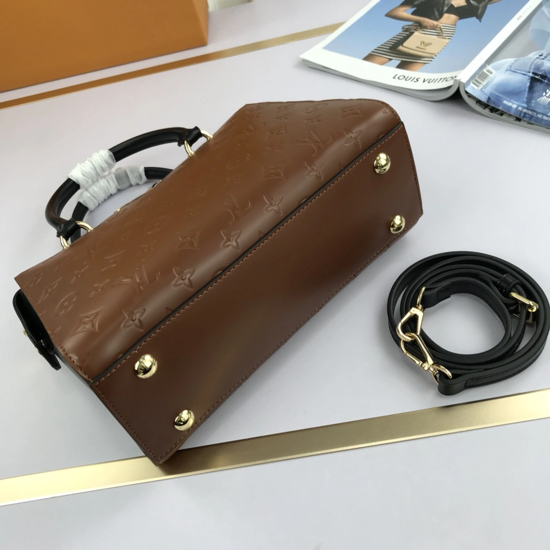 L*ouis V*uitton Top Bag 28*21*11cm EasyMatch 8465