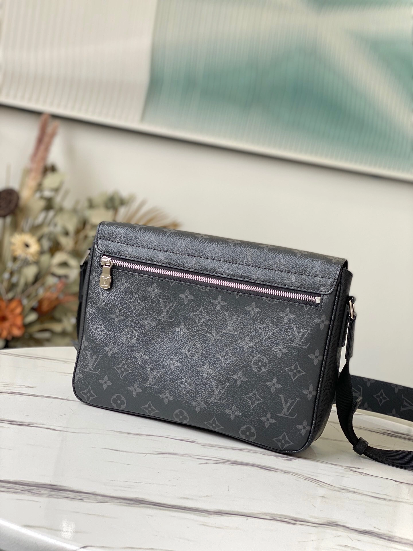 L*ouis V*uitton Top Bag 29 x 23 x 11.5 cm StreetReady 8598