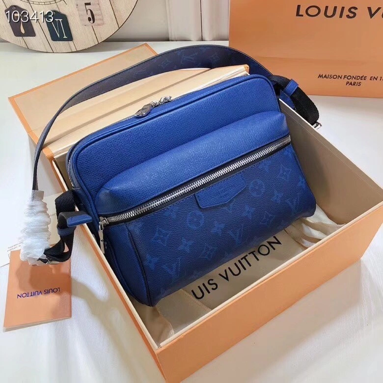 L*ouis V*uitton Top Bag 29.5*20*10.5cm MultiPurpose 8639