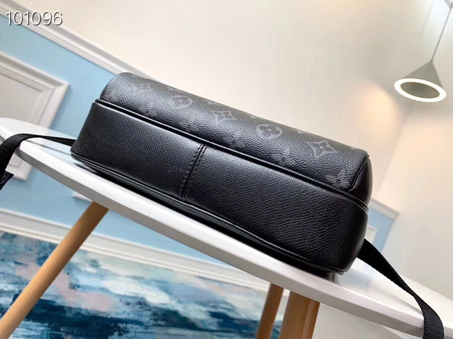 L*ouis V*uitton Top Bag 29.5*20*10.5cm MultiPurpose 8639