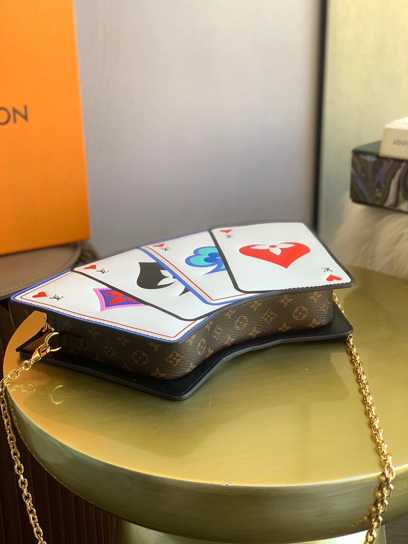 Durable L*ouis V*uitton Top Bag 30*18.5*5cm 8514