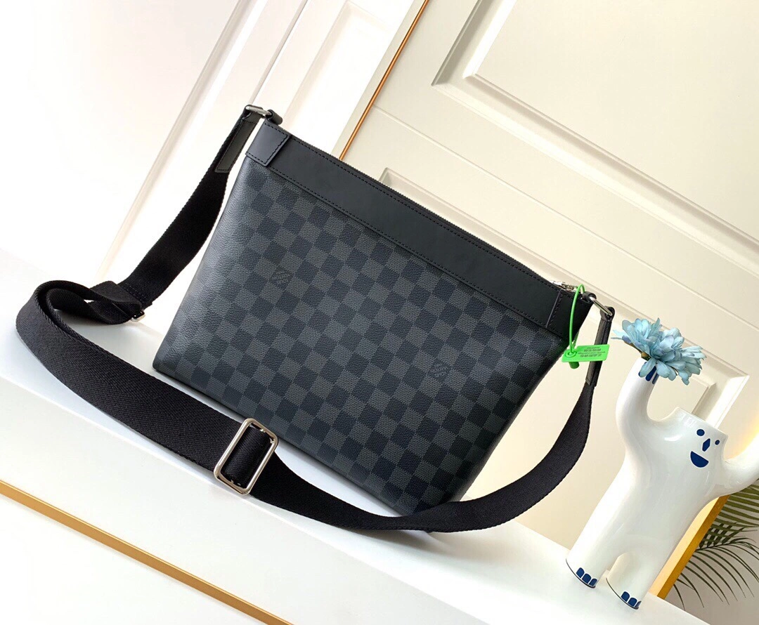 Minimalist L*ouis V*uitton Top Bag 30*28*7cm 8638