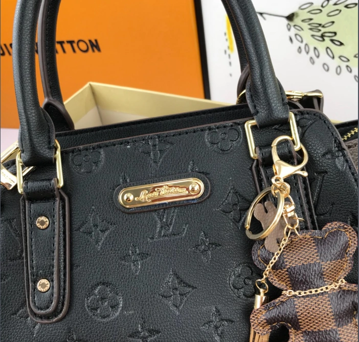 L*ouis V*uitton Top Bag 31*24*13cm HighQuality 8469