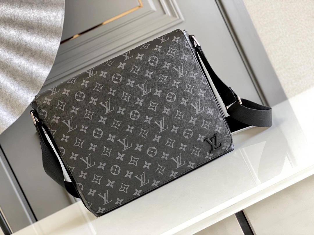 L*ouis V*uitton Top Bag 31*27*8cm MultiPurpose 8508