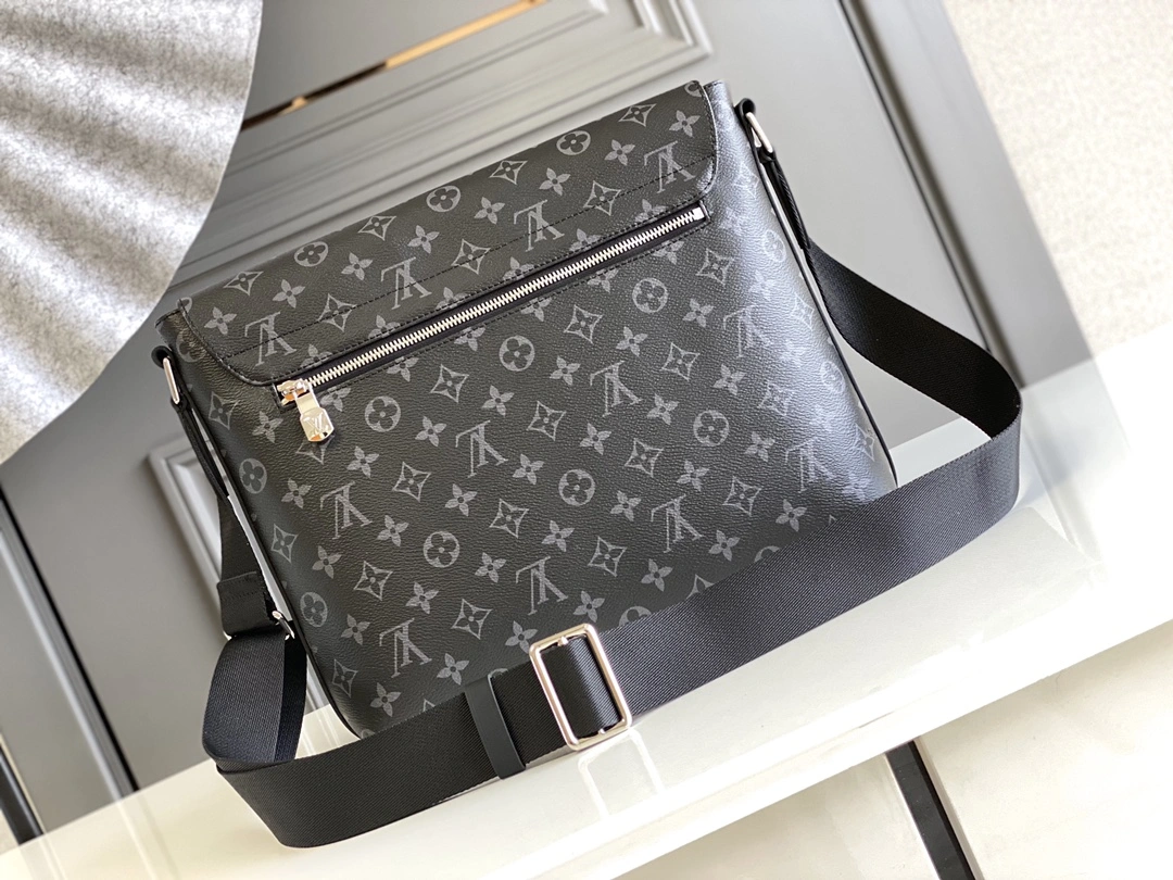 L*ouis V*uitton Top Bag 31*27*8cm MultiPurpose 8508
