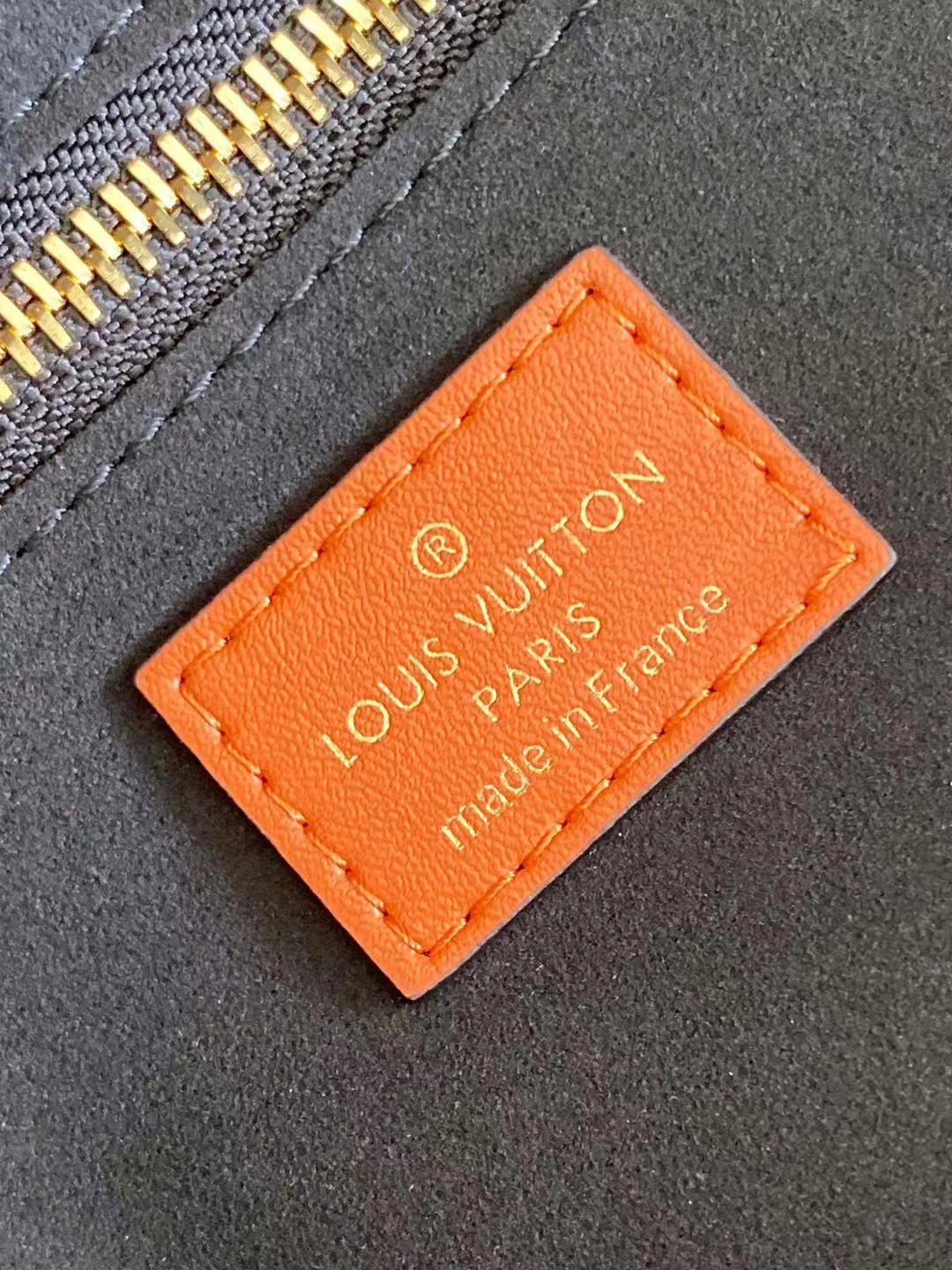 L*ouis V*uitton Top Bag 31*28*14cm FashionForward 8396