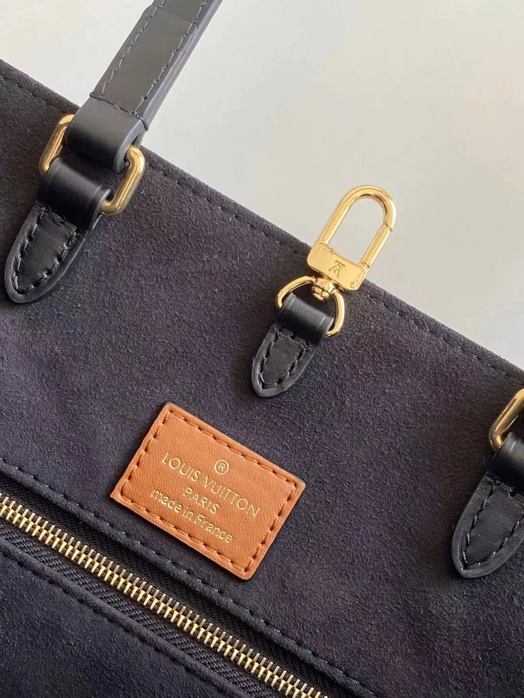 Modern L*ouis V*uitton Top Bag 35*28*15cm 8398