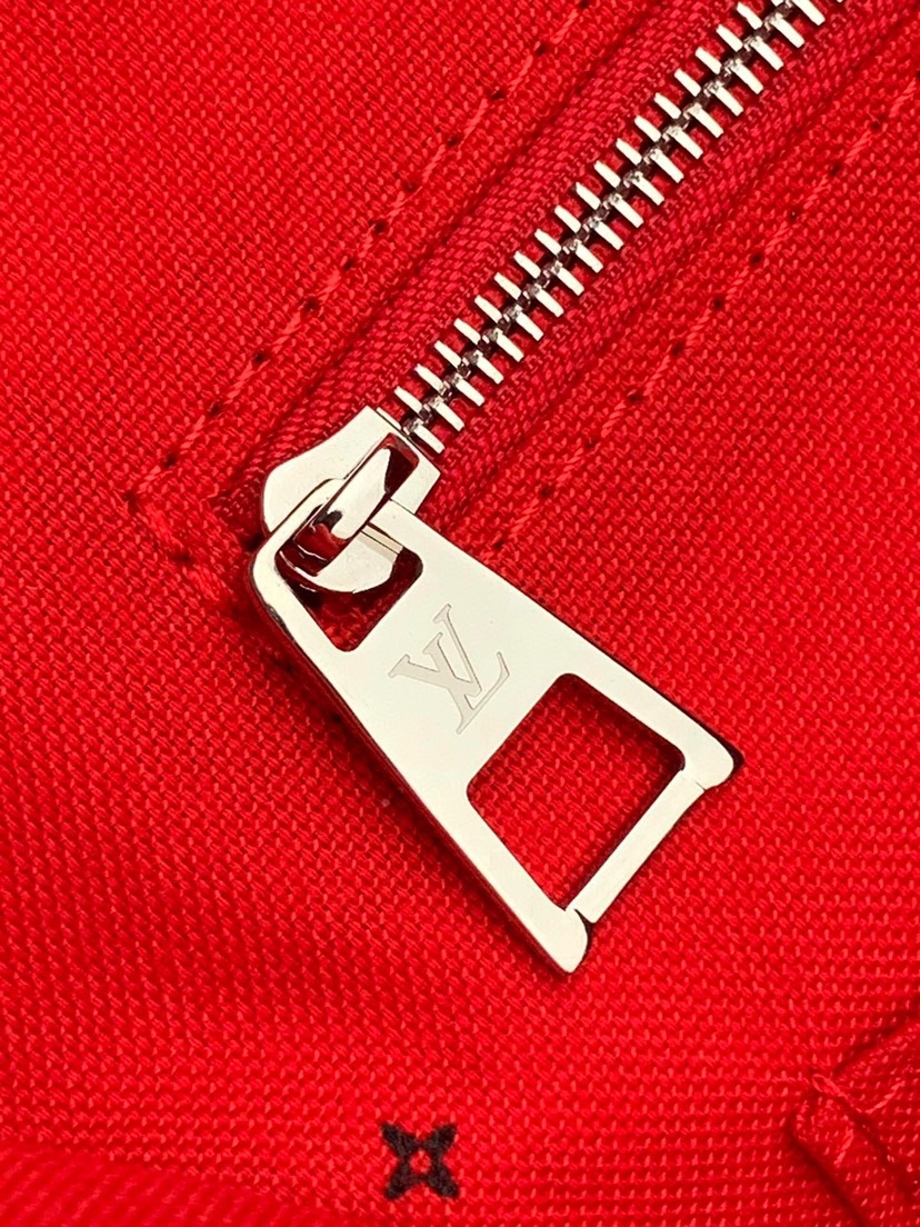 Fashionable L*ouis V*uitton Top Bag 41*34*19cm 8500