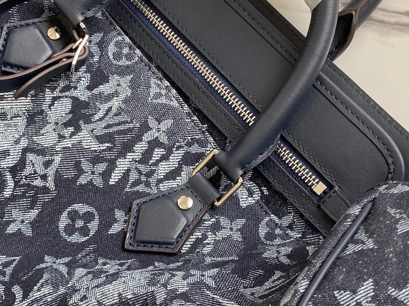 L*ouis V*uitton Top Bag 42*34*14cm Sophisticated 8513
