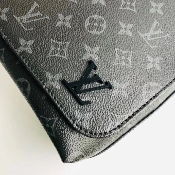Timeless L*ouis V*uitton Top Bag 8484