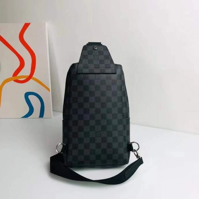 L*ouis V*uitton Top Bag Versatile 8487