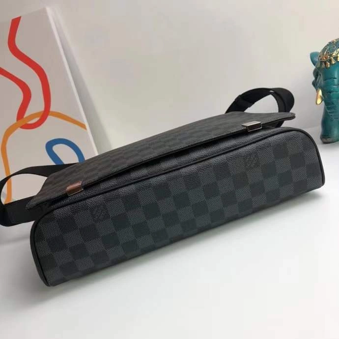 Seasonal L*ouis V*uitton Top Bag 8486