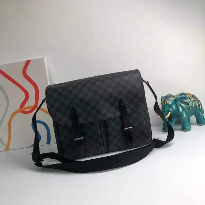MoistureWicking L*ouis V*uitton Top Bag 8482
