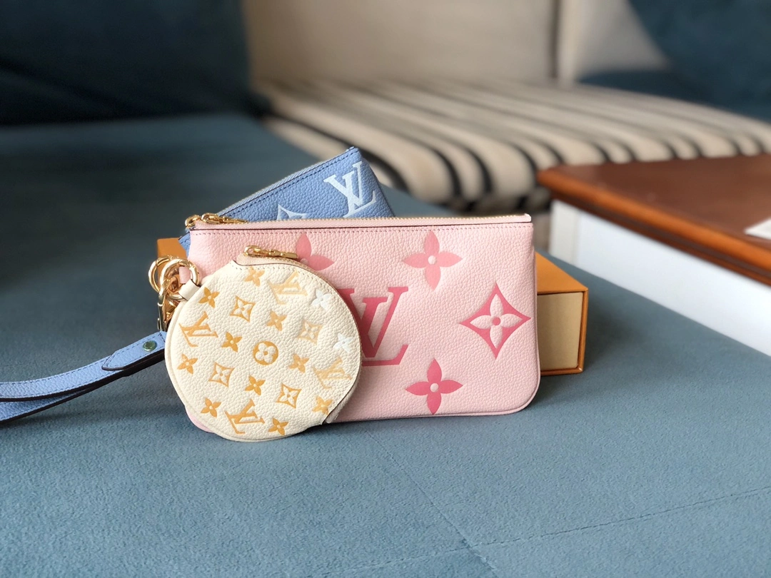L*ouis V*uitton Top Bag Snug 8596