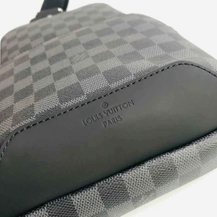 L*ouis V*uitton Top Bag Versatile 8487
