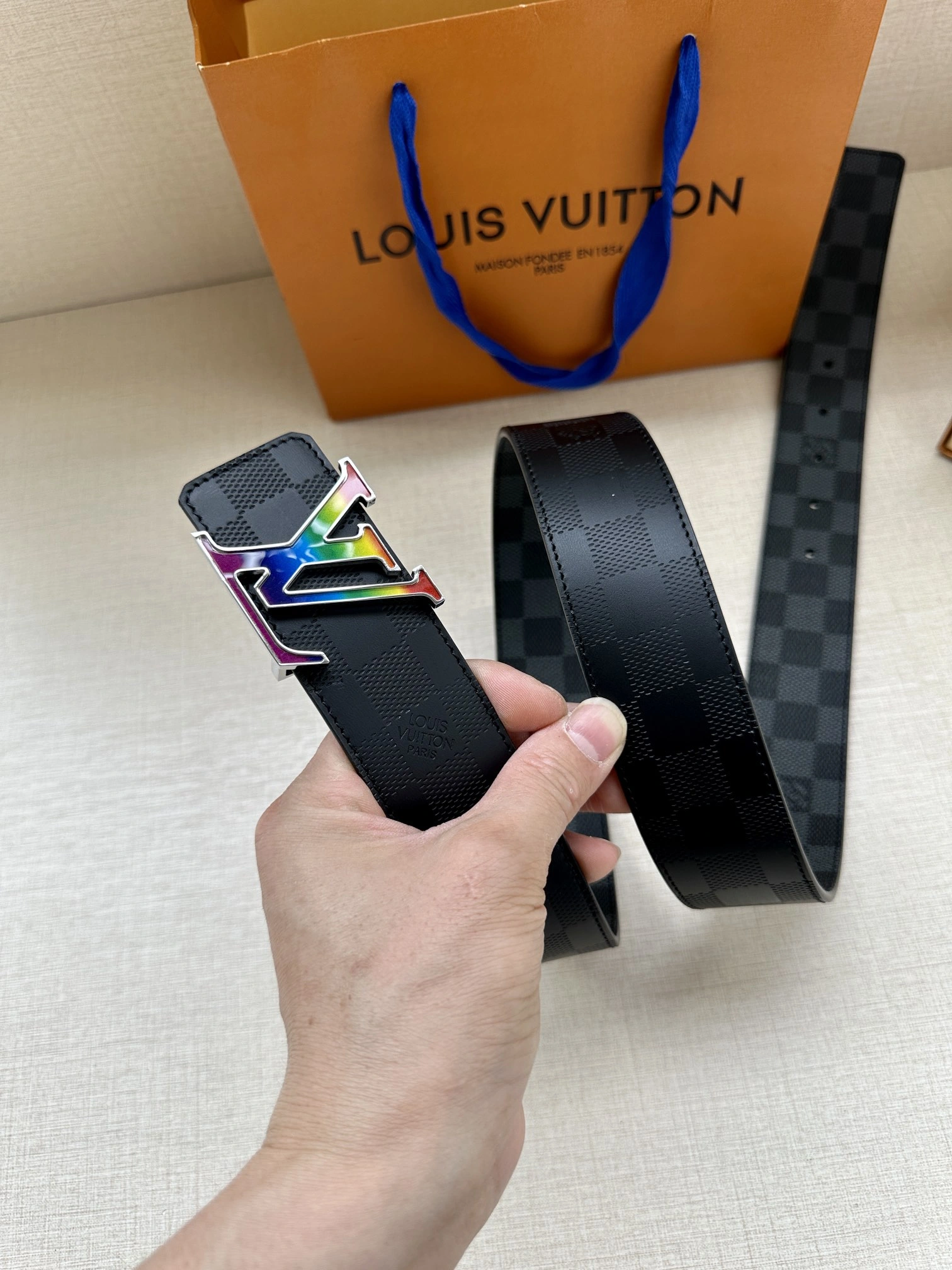 L*ouis V*uitton Top Belts AT 20230904- WeatherProof 15376