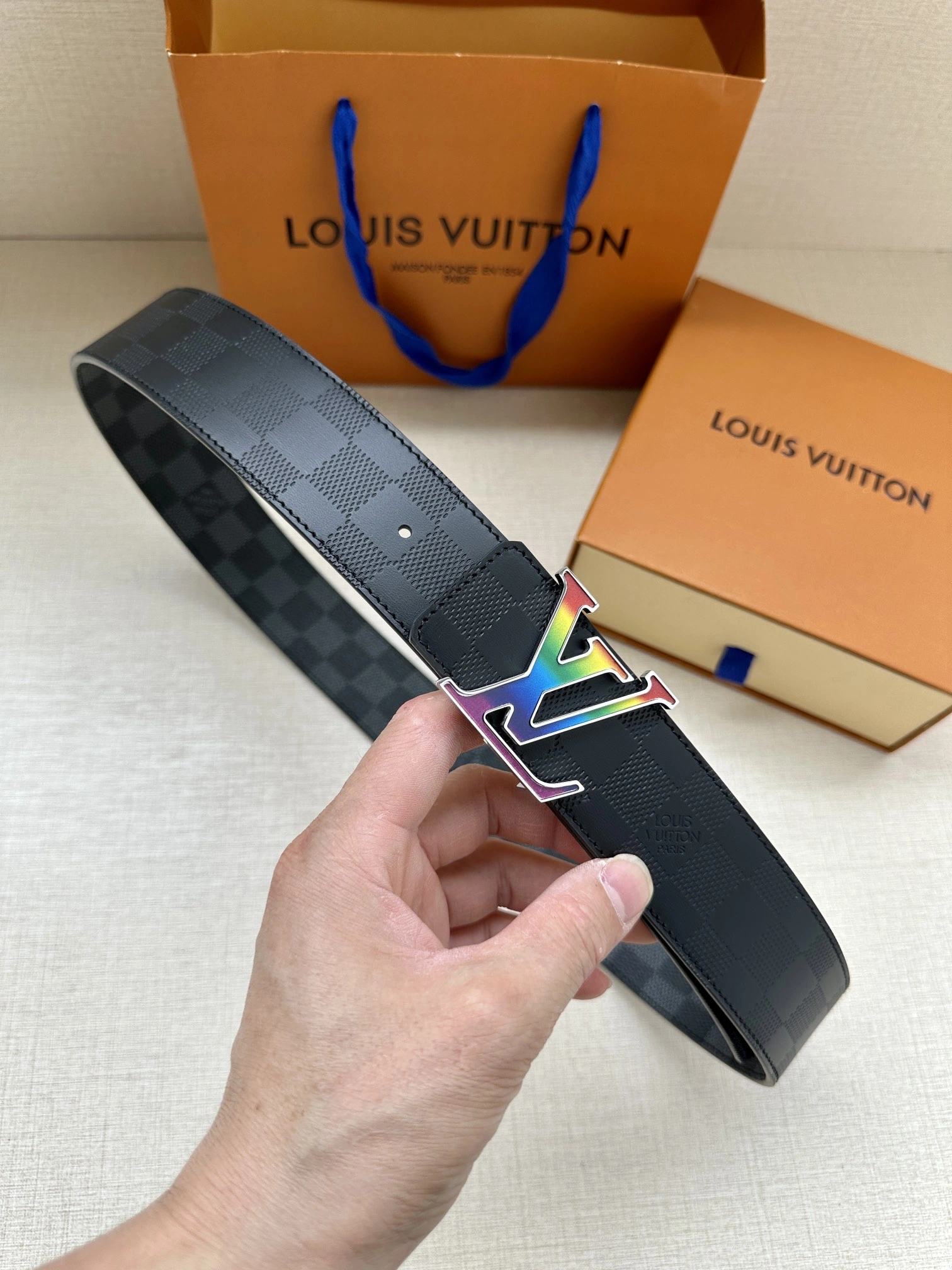 L*ouis V*uitton Top Belts AT 20230904- WeatherProof 15376