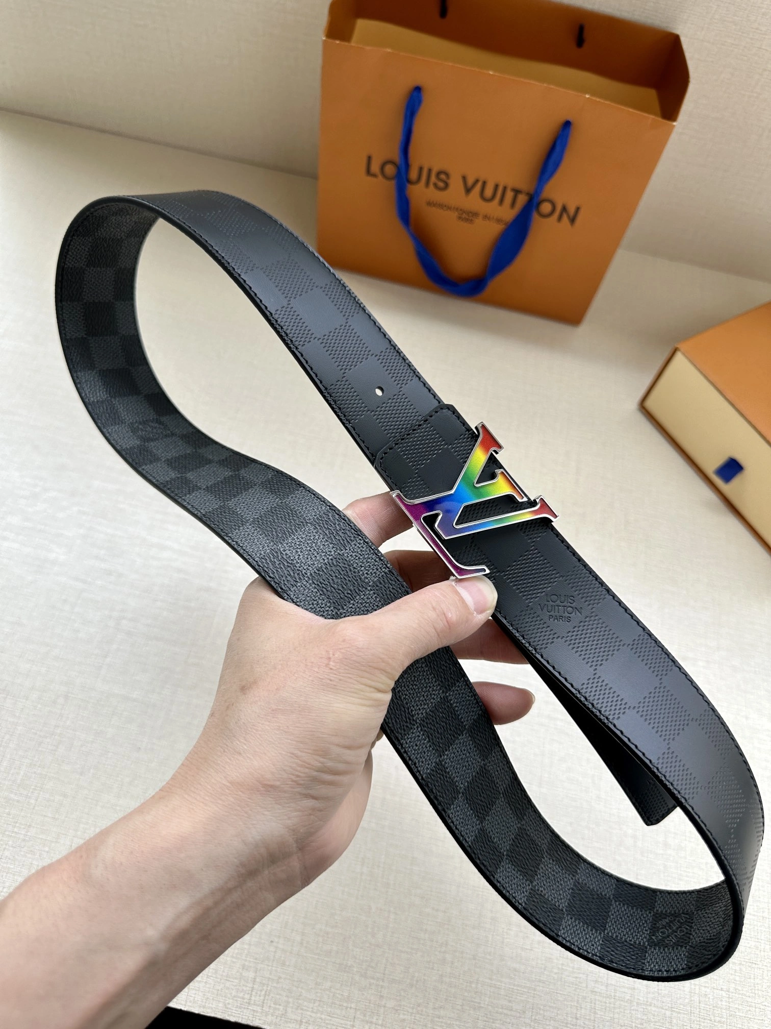 L*ouis V*uitton Top Belts AT 20230904- WeatherProof 15376