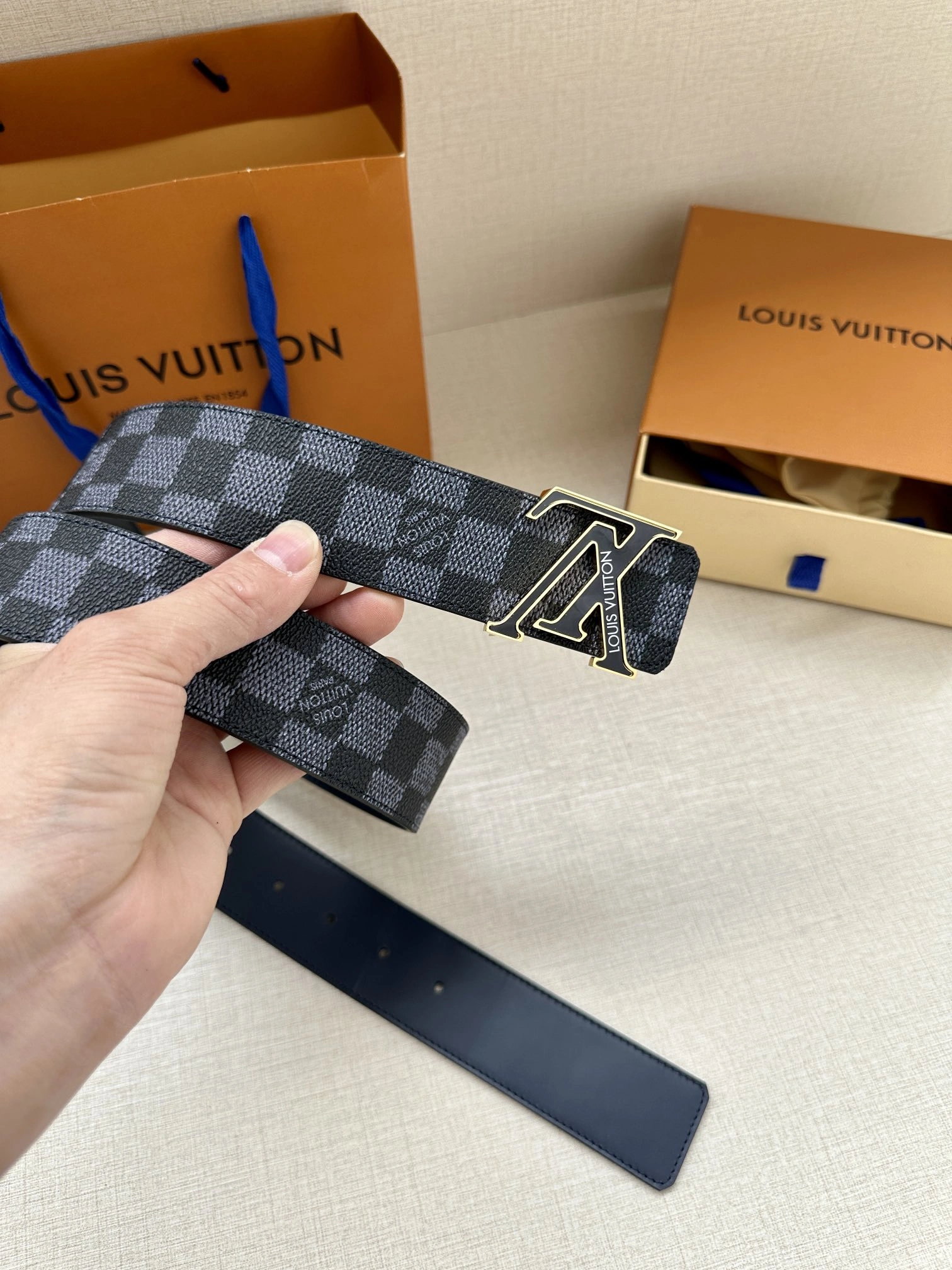 ZipUp L*ouis V*uitton Top Belts AT 20230904- 15361