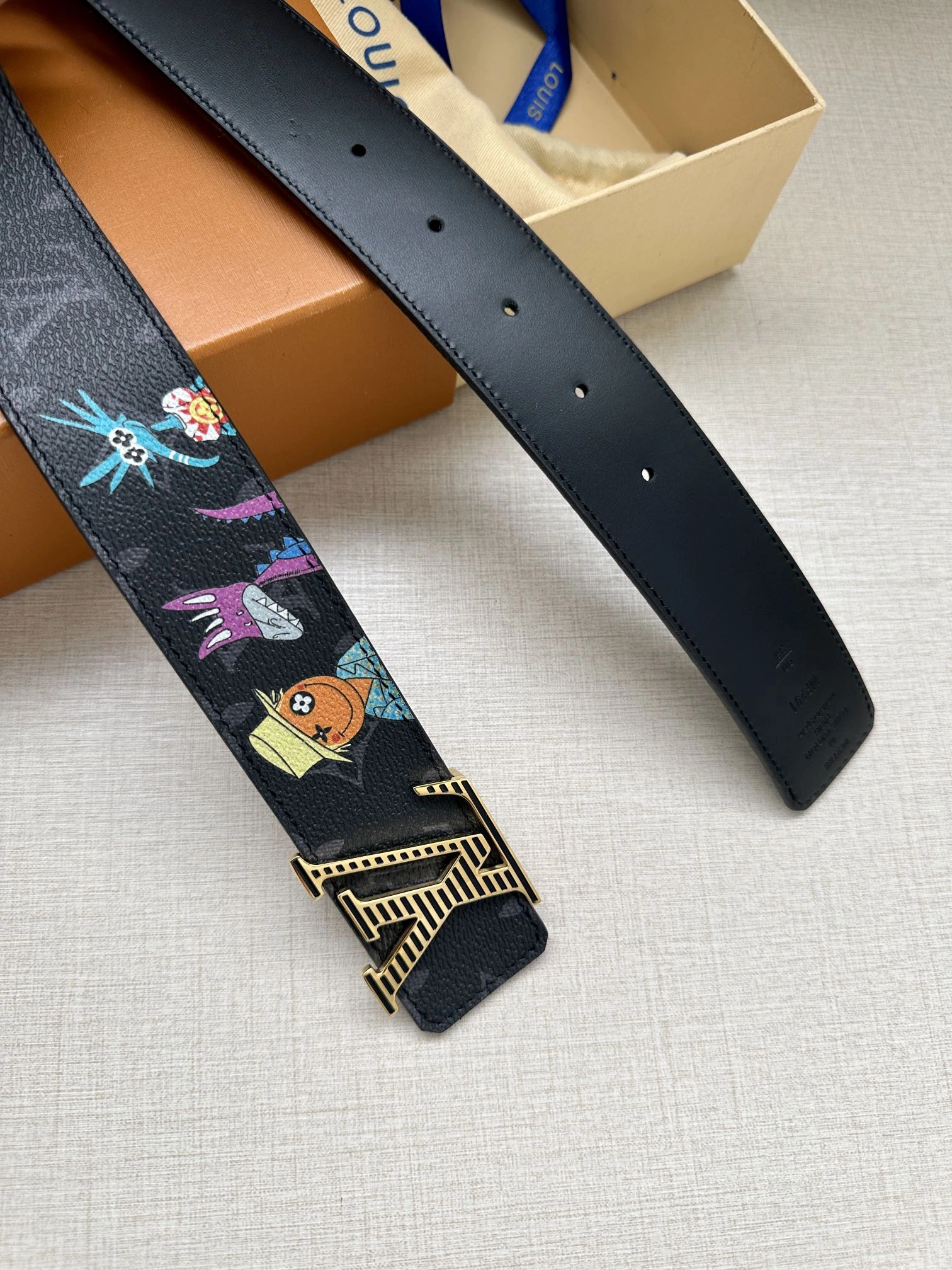 L*ouis V*uitton Top Belts AT 20230906- TravelReady 15340