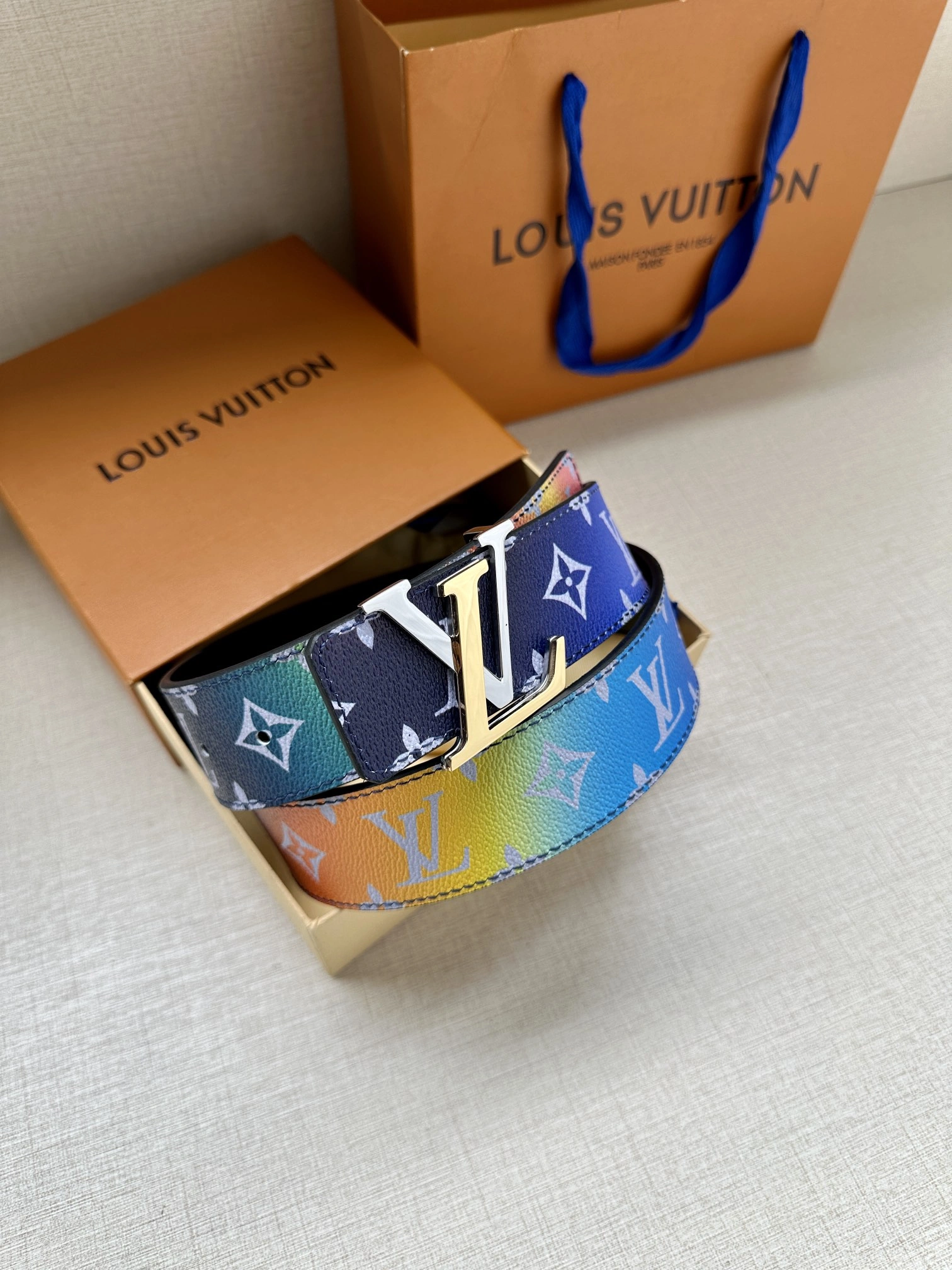 L*ouis V*uitton Top Belts AT 20230906- WeatherProof 15338