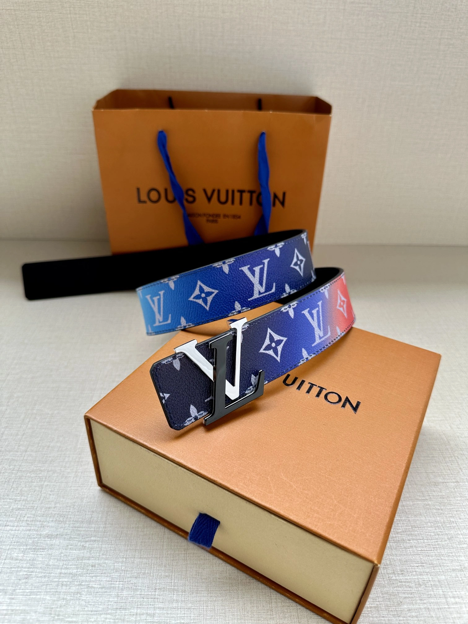 L*ouis V*uitton Top Belts AT 20230906- WeatherProof 15338