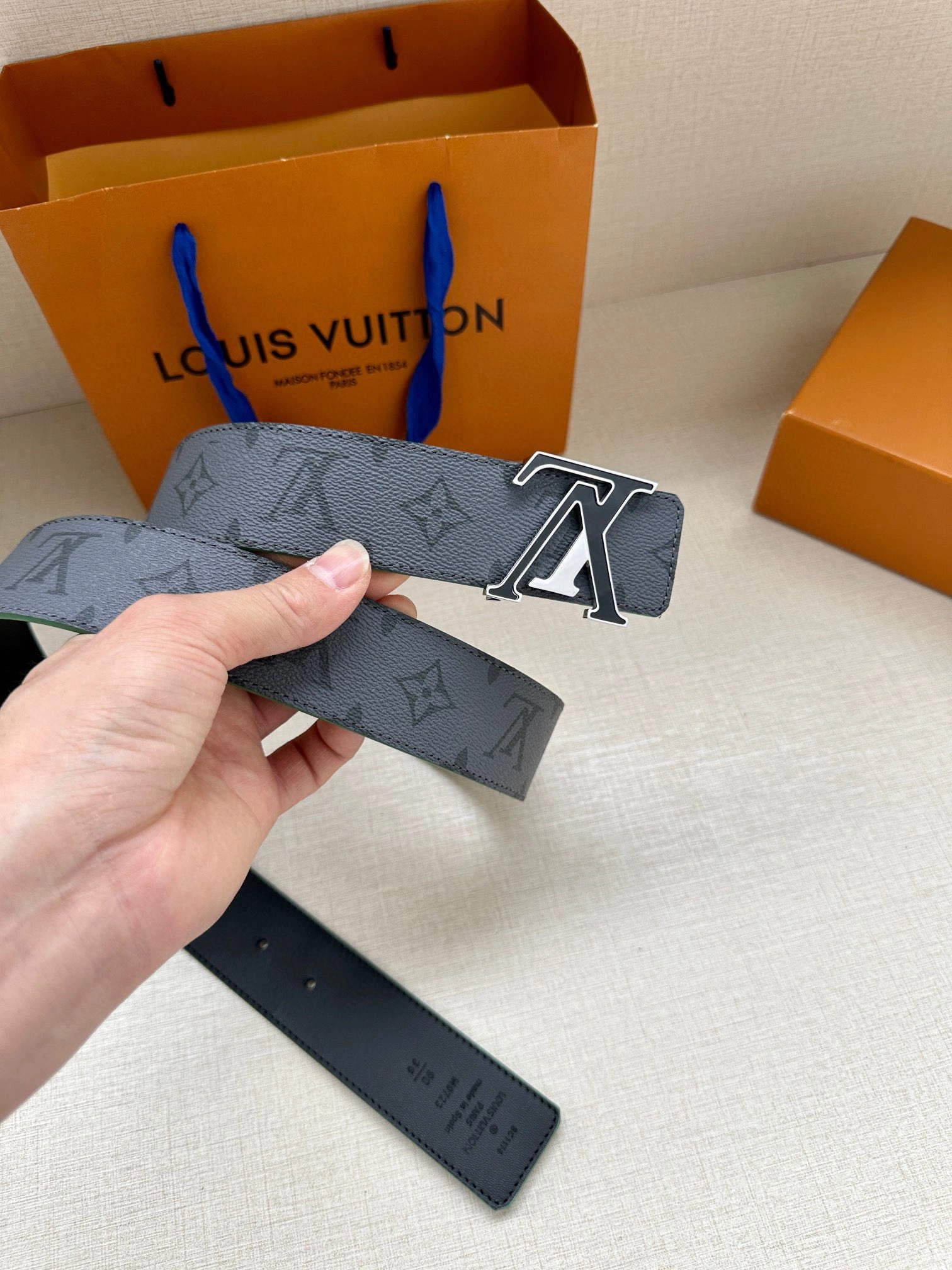 L*ouis V*uitton Top Belts AT 20230906- Colorful 15326