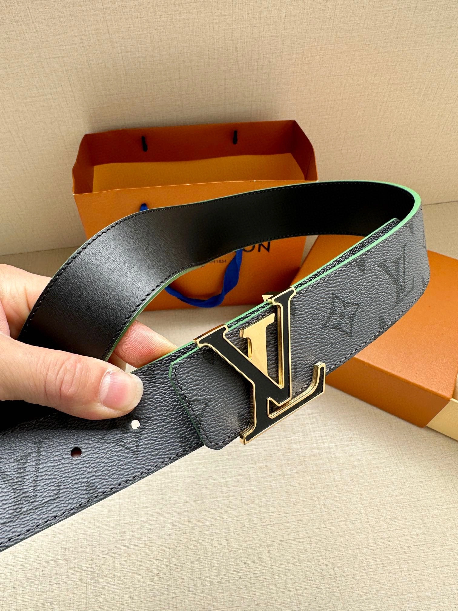 L*ouis V*uitton Top Belts AT 20230906- Colorful 15326