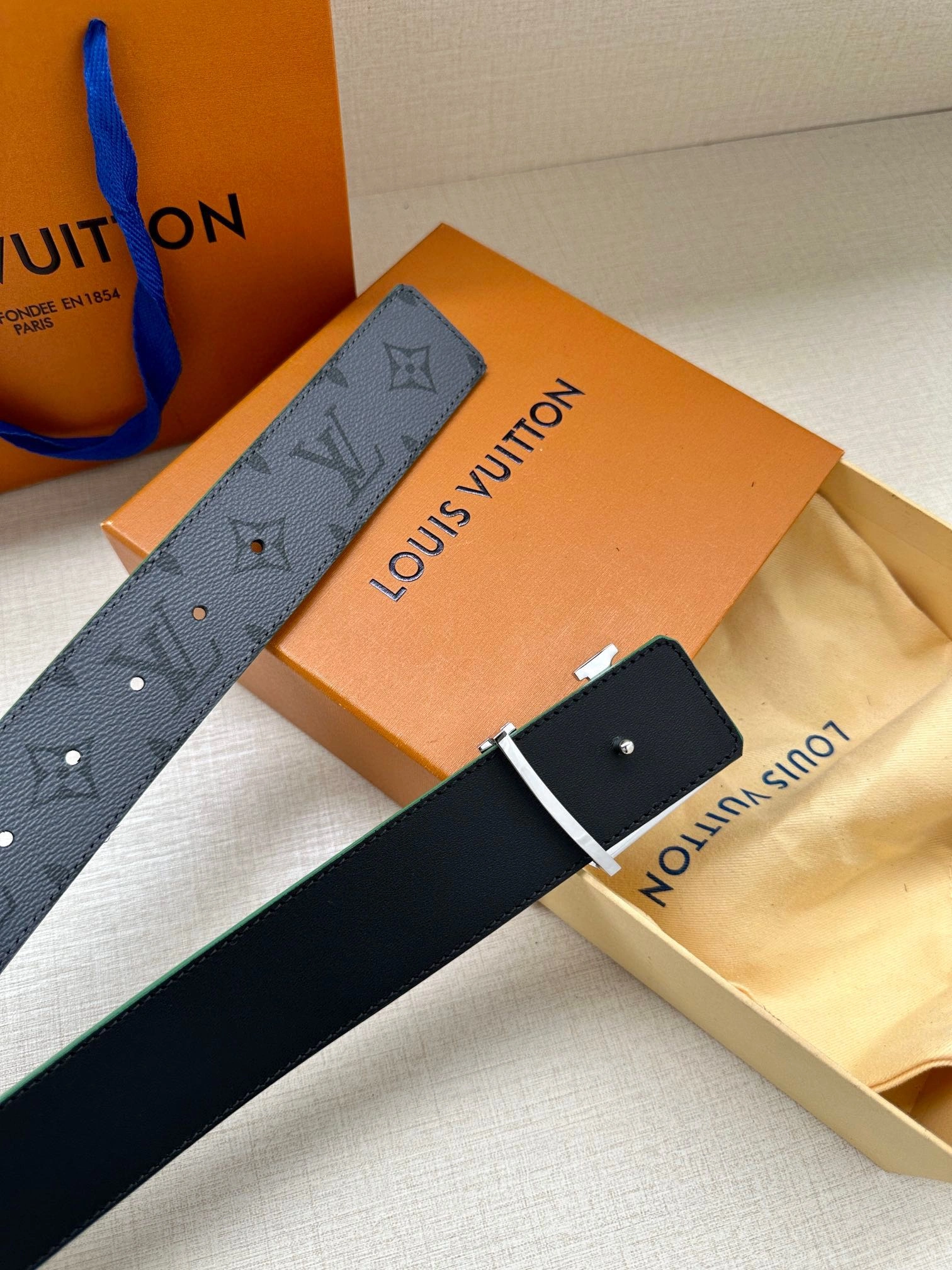 L*ouis V*uitton Top Belts AT 20230906- Colorful 15325