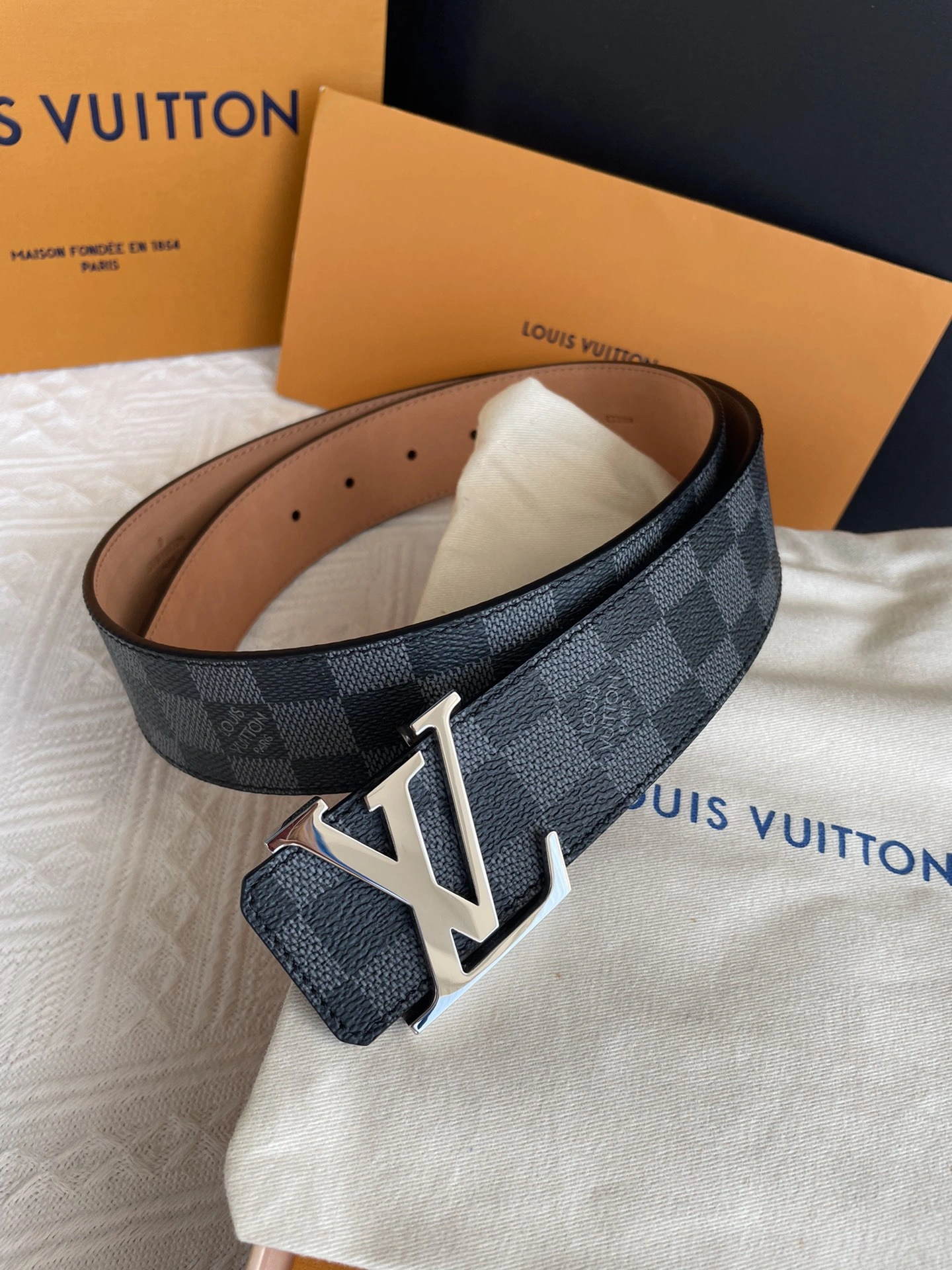 L*ouis V*uitton Top Belts AT 20230907- RelaxedFit 15290