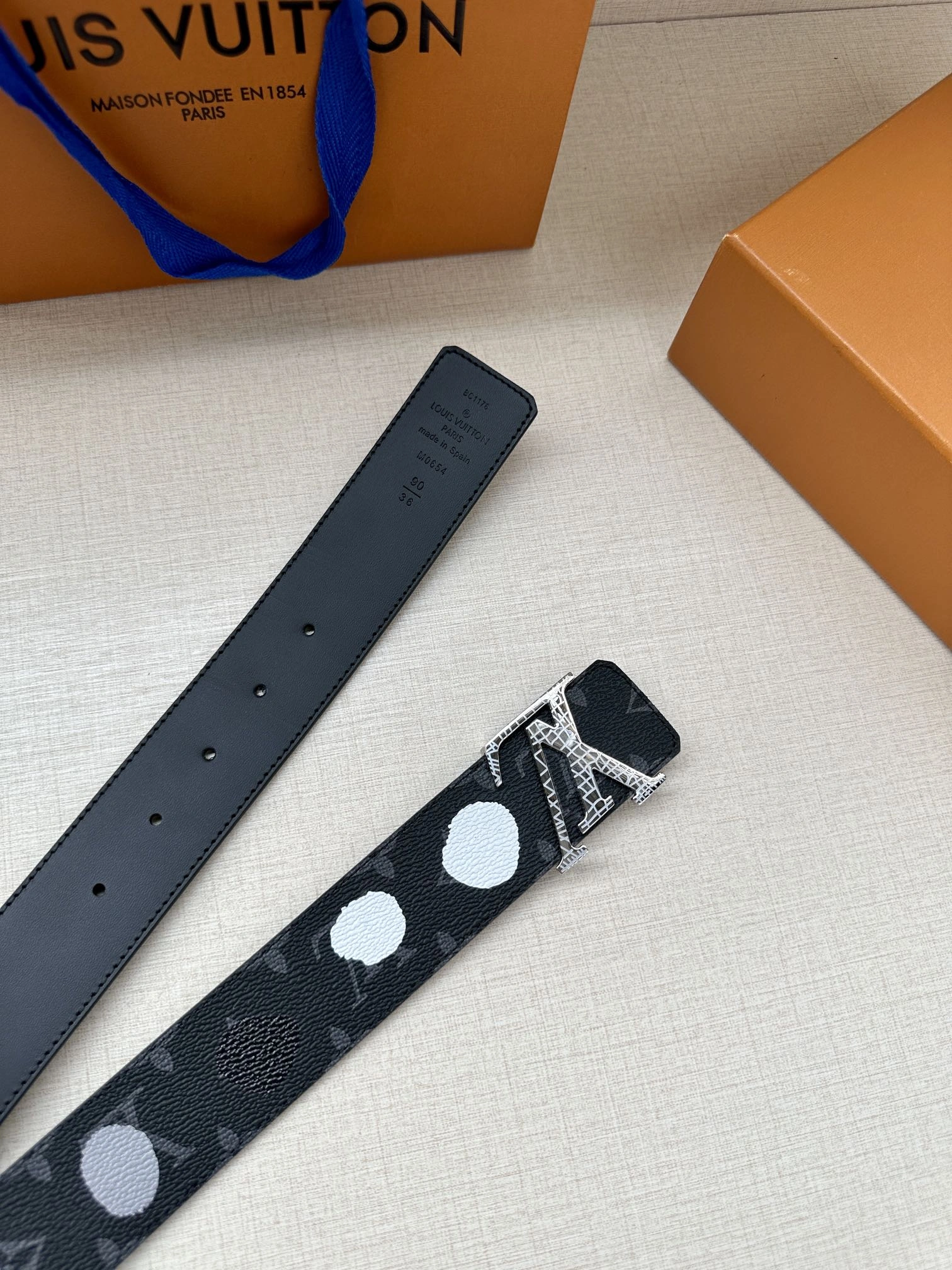 L*ouis V*uitton Top Belts AT 20230908- Unisex 15259